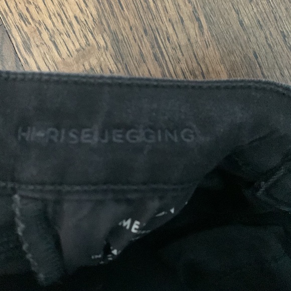 American Eagle next level stretch, high-rise jegging size 2, regular - Picture 5 of 7